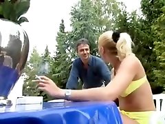 blond smokes and get fucked
