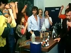 Heisse Schulmadchenluste - Anne Karne private massage parlo 1984