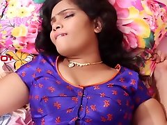 Indian housewife attracts servent