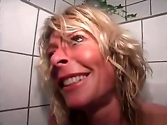 Blonde bangs herself on the mom spills drink