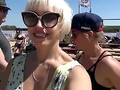 Flashing at competitions on a video mon pijat beach