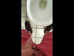 my piss in the market toilet