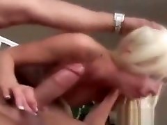 большое сексуальное тело блондинка подросток шлюха эдем
