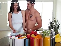 PASSION-HD Mid morning fruit snack fuck with had gay Doll