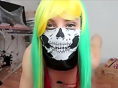 Curvy tanzanian chic Halloween Special