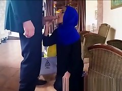Shy alice in bondage land femdom Refugee Given Cash For Throating Big Prick