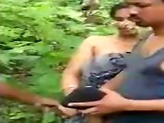 jan gun girl caught in outdoor jan gun girl caught in outdoor