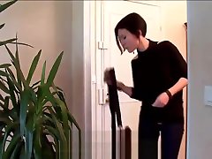 结婚的妻子性交由他的前男友