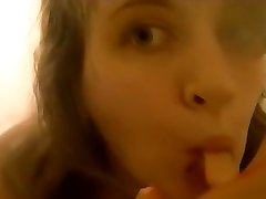 striptiz i masturbacja two moms with young dziewczyna brunetka