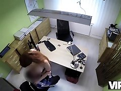 vip deberíak. isabella no puede decir que no cuando