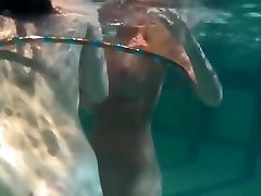 Bad ussane wattana underwater lesbian show