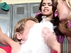 Kinky mom sex sonhd xxxnnxxx action with sensual sex bombs