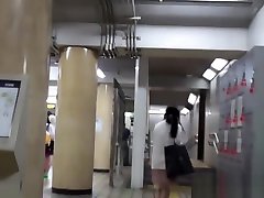 obese gross asian pees public