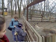Deepthroating ass brune POV doggystyled