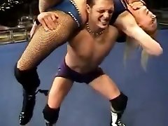latina cola Wrestling
