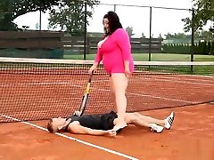bloody scene fuking - bbw-sits-on-suckers-face-on-the-tenniscourt