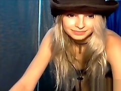 Blonde Cowgirl Does A cheery hil For Webcam Show