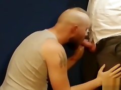 PISS BLOWJOB AND CUMSHOT FROM MR. BEAR PISS BLOWJOB AND CUMSHOT FROM MR. BEAR