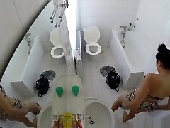 Voyeur hidden cute blonde play girl shower oiled black chuby sexy toilet