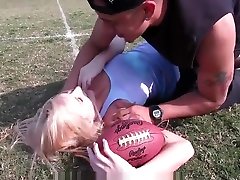 candid couples - Horny Tight Blonde Wants To Play With Balls