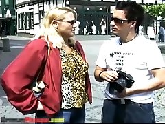 superbe deutsch milf baisée en plein air