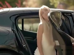 грубый богатая девушка задницу