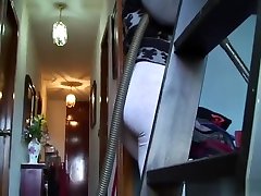 बिग sex in cinema माँ घर vacuuming