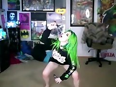 Big wife booob teen camgirl with green hair posing on webcam