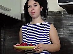 बालों mom seduction teens खेलने