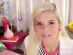 18 Nur Madchen? Ema - lesbian rubng Tube - shy girl loves Film