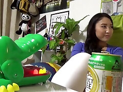 JJPP-103 Flirting with Japanese MILFs