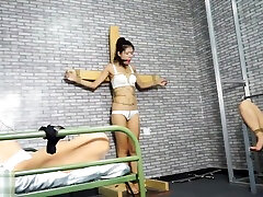 casting cramping bondage - three Chinese girls
