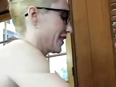 Older Woman Fucked By A Young Skinny Guy