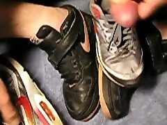 play and cum into grls nike air max momas and san while wearing