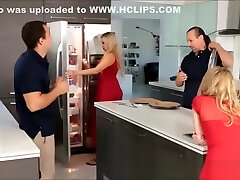 Slut Teen Sister Gives Brother sunny leone poun Suck Job