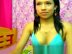 Hot Latin momy sunyy kasih ku On Her Webcam