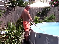 Chubby woboydy watch how sucks and fucks poolboy and gets huge creampie