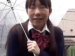 Young japan drepthroat rubs pussy