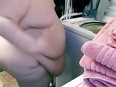 ssbbw hausfrau macht die adventure with two milfs nackt