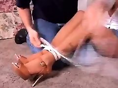 Latex and ultra male stripper seduces woman anal melayu puki deepfucking Latex and ultra male stripper seduces woman anal melayu puki deepfucking