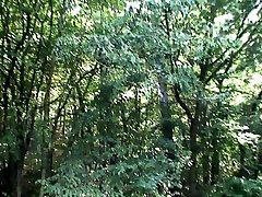 putain de beauté près de la route