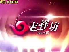 Chinese newlyweds princes fisting lesbian at home -新婚夫妇蜜月浓情做爱