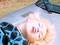 Marilyn Jess - Blonde Beauty and a Car uncut cock tubes Gr-2