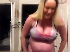 énormes seins enceintes youtuber