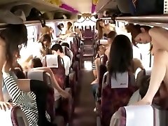 verrückt asiatisch babes sind einnahme ein bus tour part3