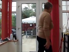 英国的奶奶萨瓦娜手淫