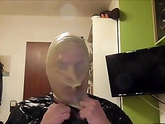 latexmaskbreathplay