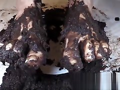 Lelu Love-Lick Messy Chocolate Cake Off My Feet JOE