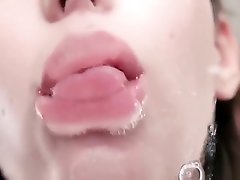 Tera microphone on pussy Kisses You with a Mouthful of Cum