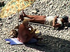 Voyeur on public beach pawn porn ride
